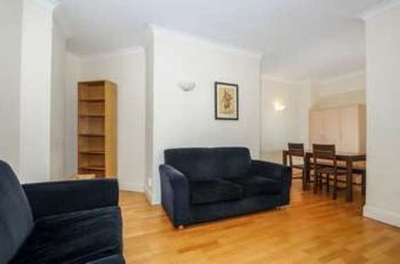 2 bedroom Flat to re...